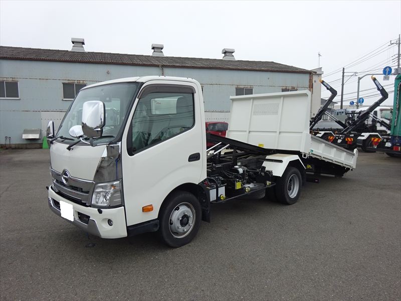 ローダーダンプ 花見台 | 上陽自動車株式会社