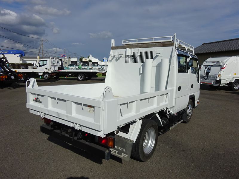 Wキャブ ダンプ 6人乗り | 上陽自動車株式会社
